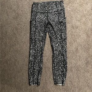 Floral Black and White Lululemon leggings